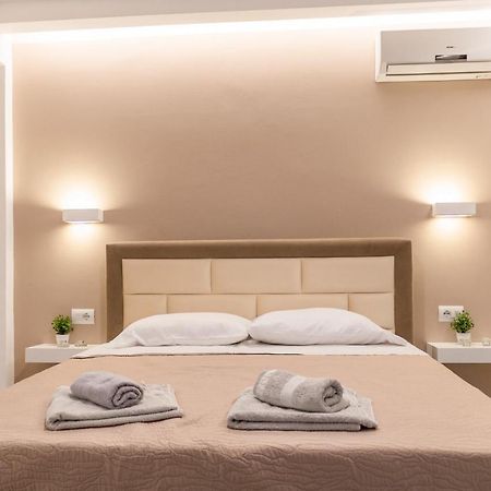 Luxury Seaside House With 2 Bathrooms Ksamil Exteriör bild