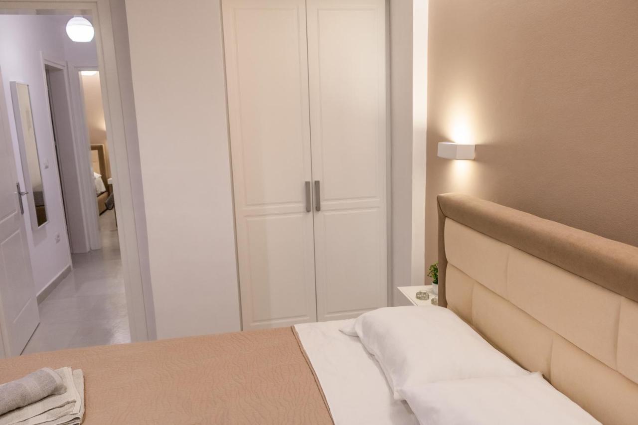 Luxury Seaside House With 2 Bathrooms Ksamil Exteriör bild