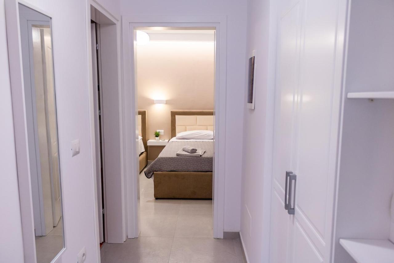 Luxury Seaside House With 2 Bathrooms Ksamil Exteriör bild